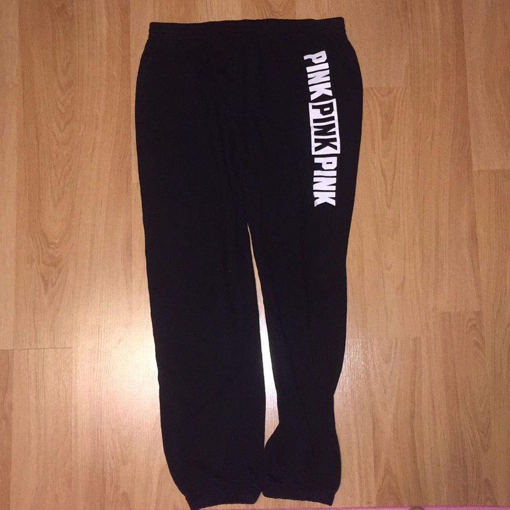 🎀 PINK sweatpants 🎀